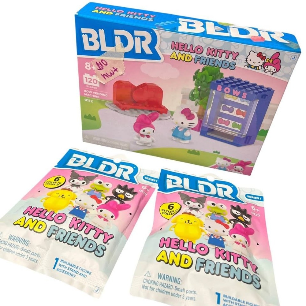 Hello Kitty And Friends BLDR Bundle 2 Blind Box Figure & Bow Vending Machine Set